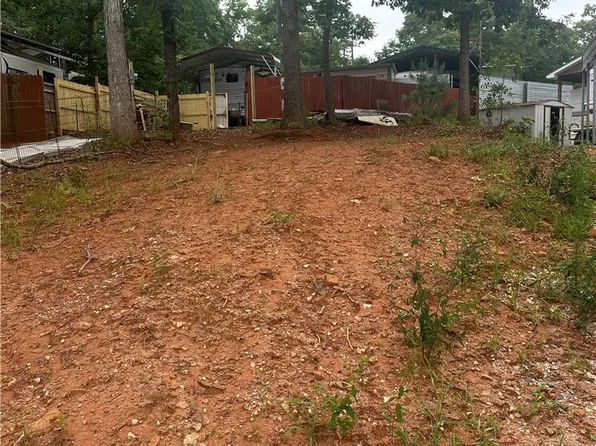 1408 Hanover Dr, Westminster, SC 29693