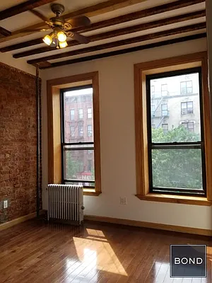 Rented by Bond New York | media 21