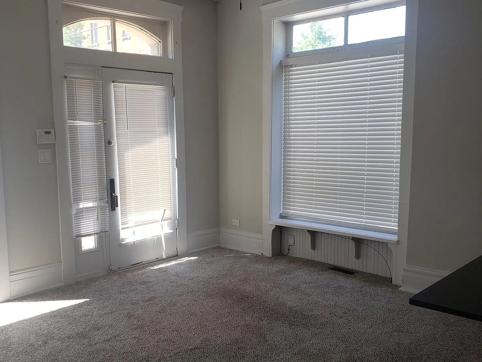 1 bed, 700 sqft, $1,050 — Photo 3