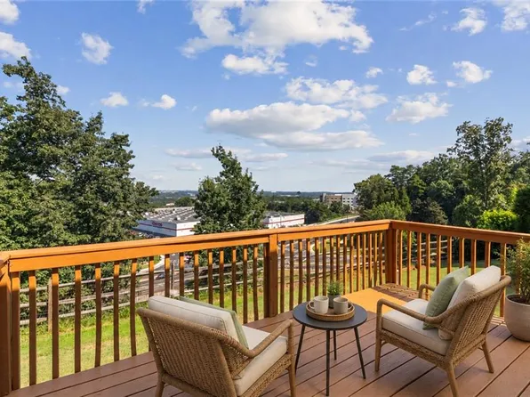 324 General Wheeler Dr NW, Kennesaw, GA