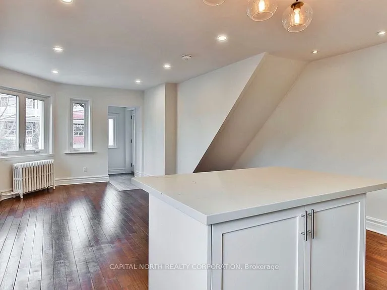 43 Glen Manor Dr #LOWER — Photo 13