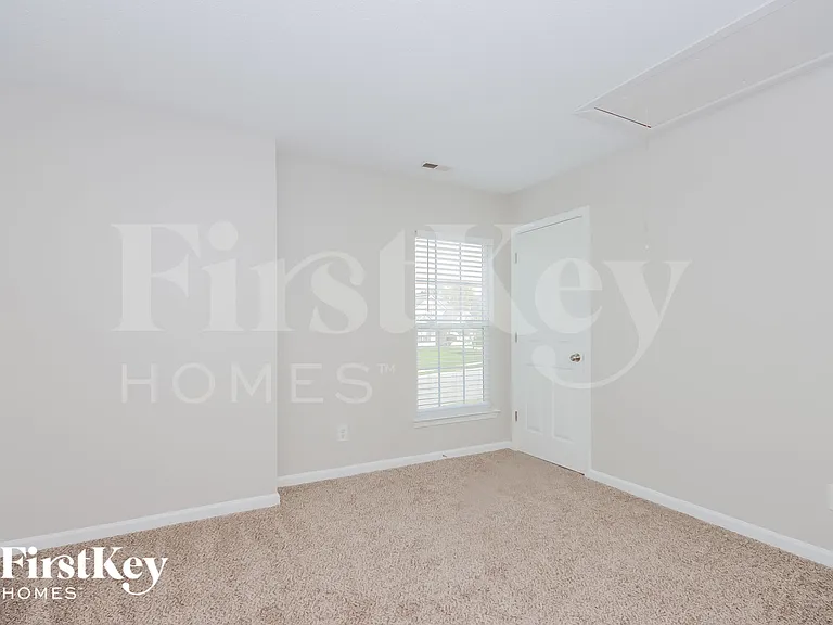145 Golden Valley Dr — Photo 11