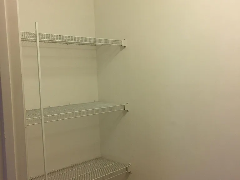1038 Brent St #12 — Photo 9