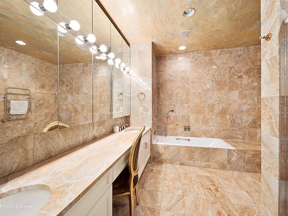 5th image of 200-210 E 65th St #30W