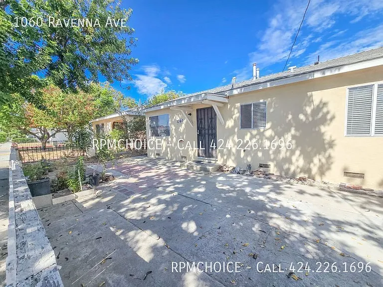 1060 Ravenna Ave — Photo 17