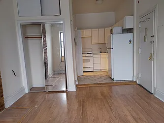 Rented by Brick Real Estate