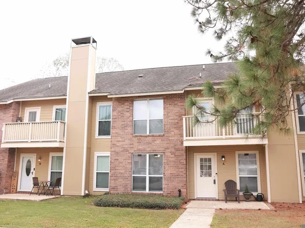 242 Antrim Dr APT A, Baton Rouge, LA 70815