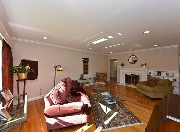 4th image of 5607 26th St N
