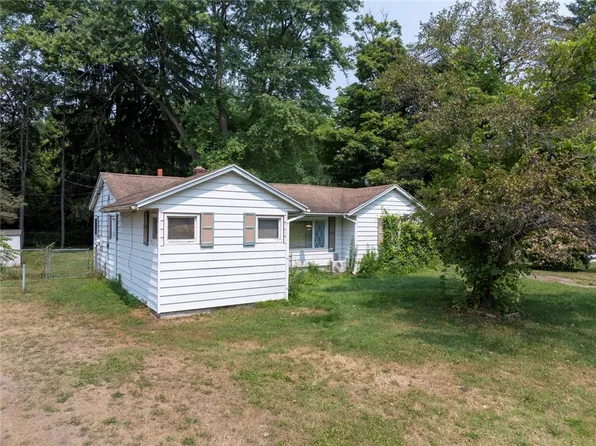 7425 County Route 14, Bath, NY 14810