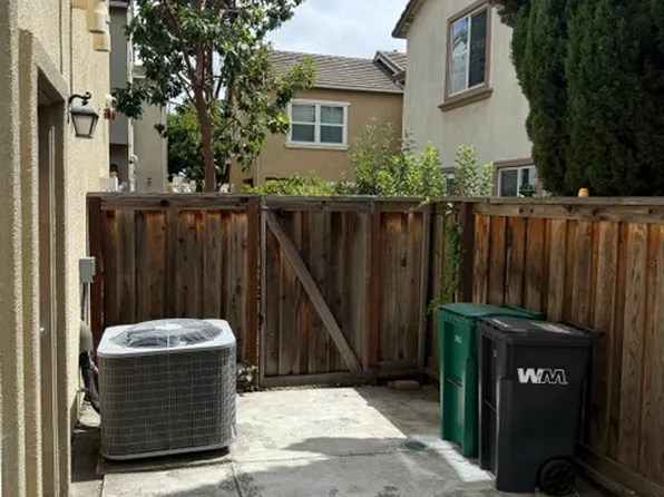 1516 Glenn St, Hayward, CA 94545