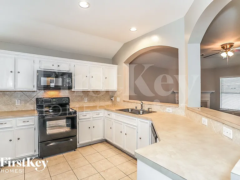26849 Mystic Castle Ln — Photo 7