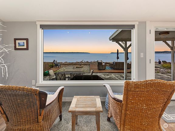 4th image of 216 Driftwood Shores Road