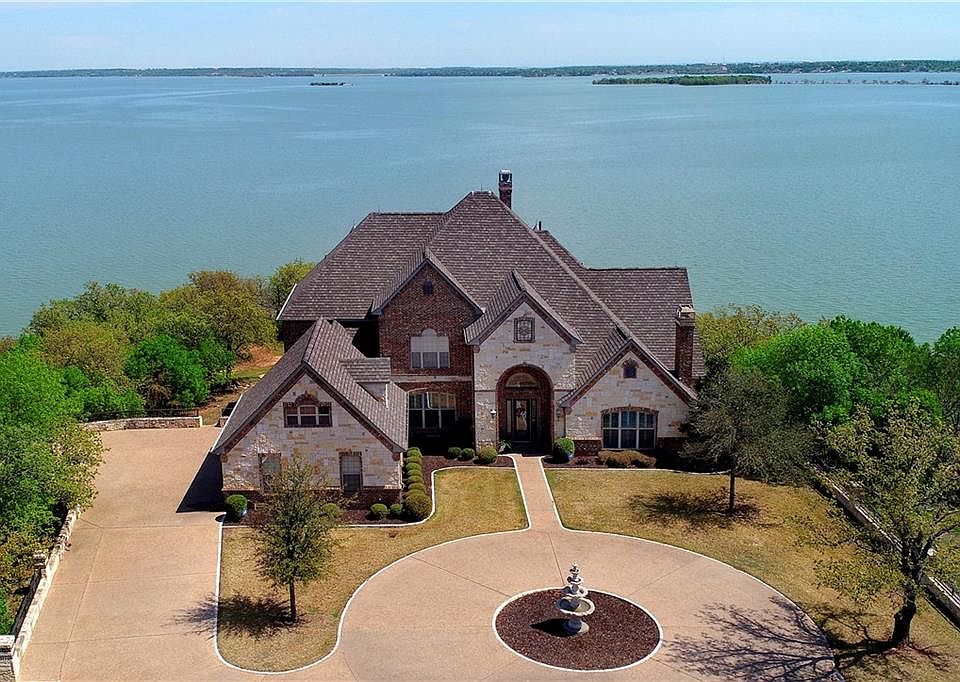 1st image of 826 Cimmarron Bay Dr