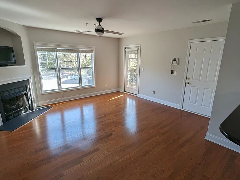 4752 Tatton Park Cir #2B — Photo 7