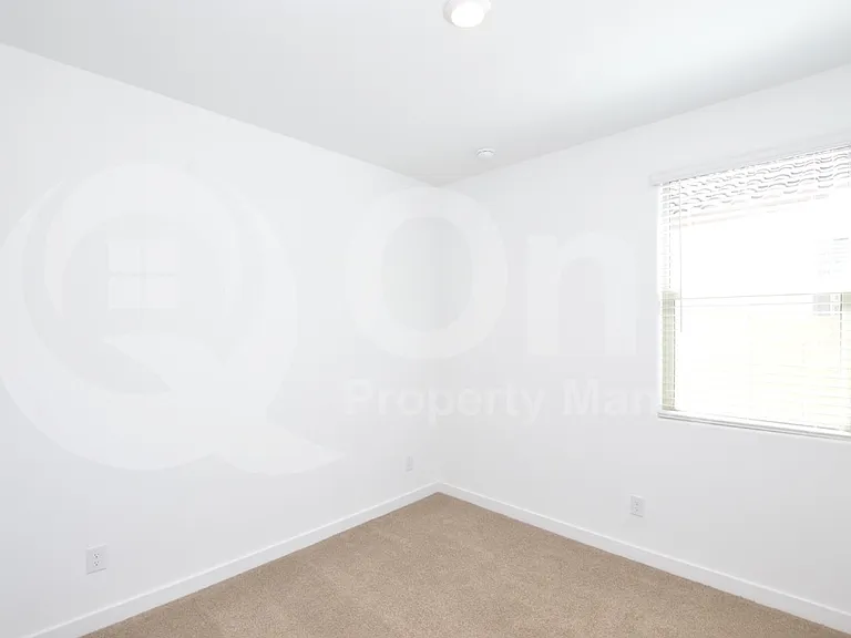9332 W Glenrosa Ave — Photo 12