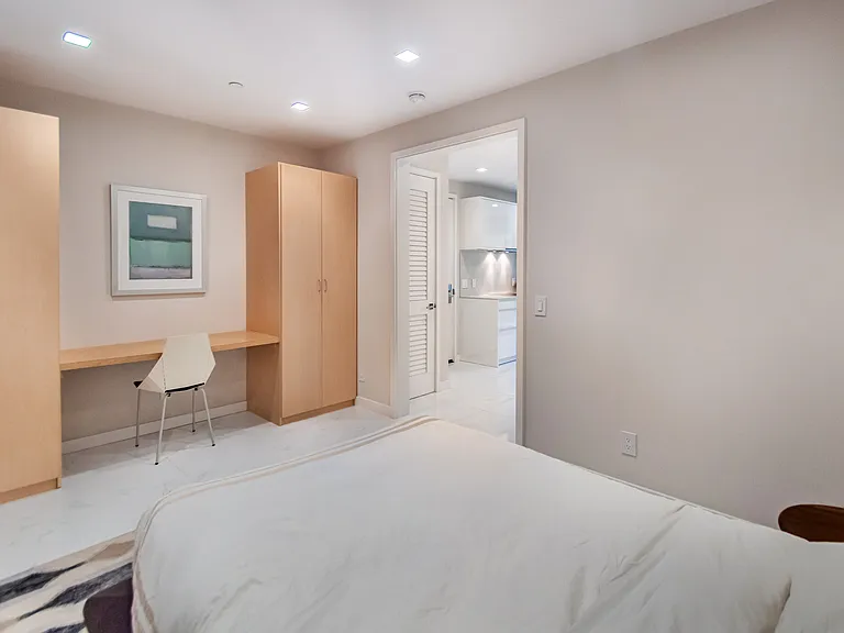 1825 Scott St #A — Photo 13