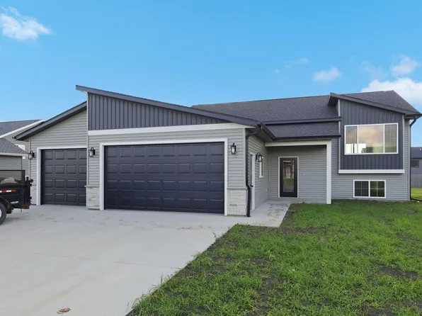 313 Audra Dr, Aurora, SD 57002