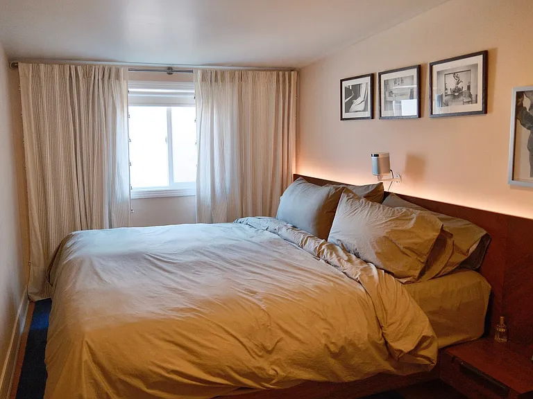 261 S Avenue 52 — Photo 16