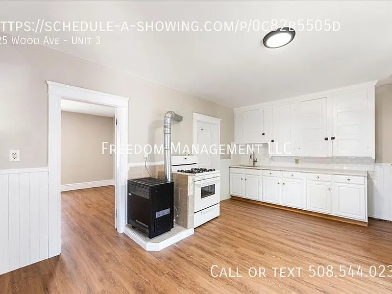 425 Wood Ave #3 — Photo 4