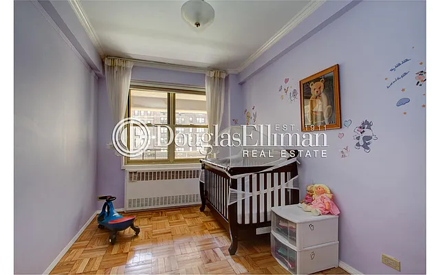 Sold by Douglas Elliman | media 17