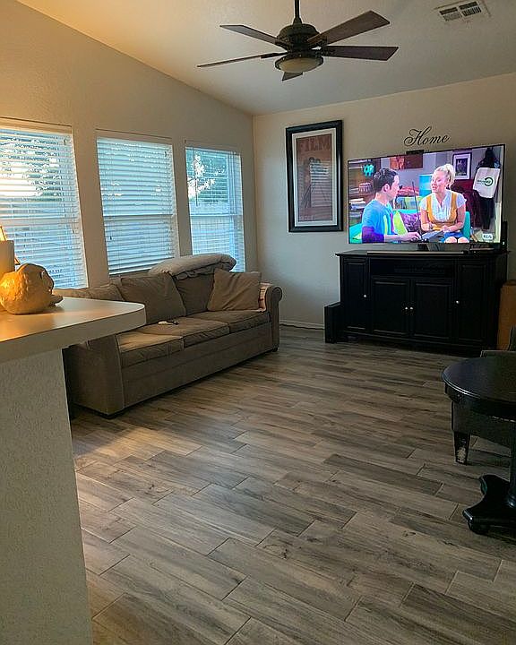 1st image of 2420 Waterleaf Dr