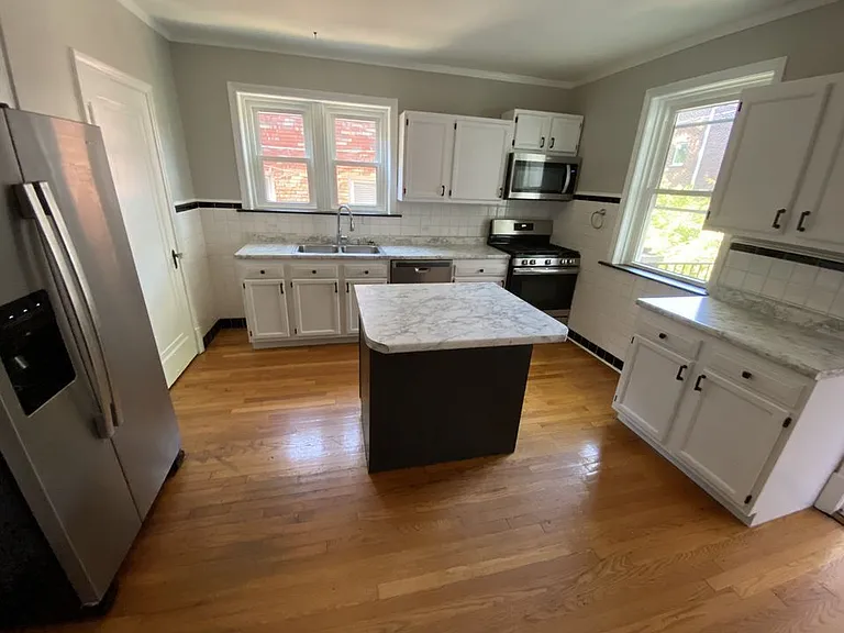 7375 Amherst Ave #2 — Photo 17
