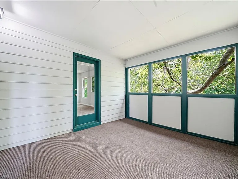 117 Brittany Ct — Photo 27