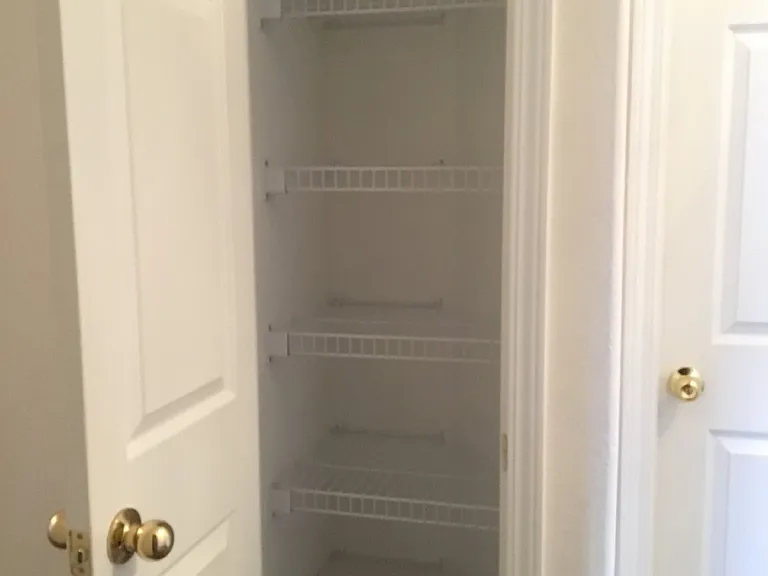 5519 Fence Lake Dr NE — Photo 16