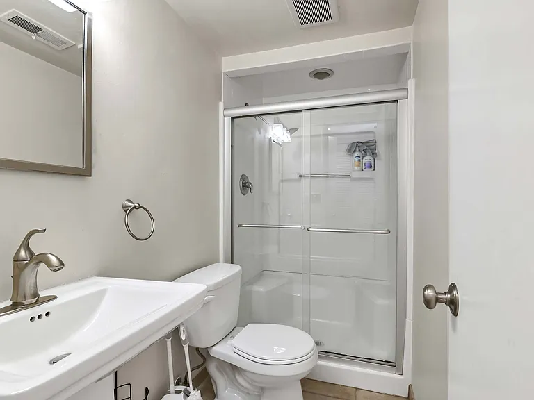 1722 Sheridan Rd — Photo 25