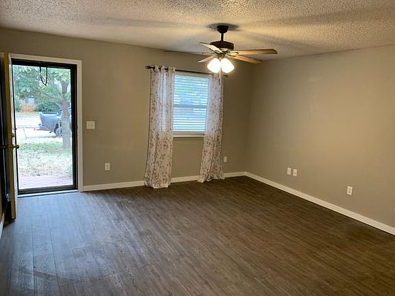 4th image of 2109 W 24th Ave