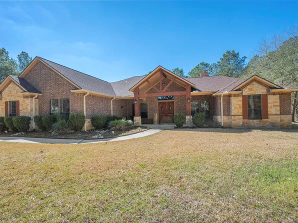 10102 Amelia Dr, Anderson, TX 77830