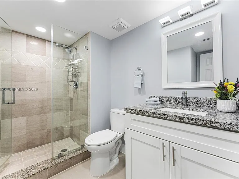 16451 Blatt Blvd #201 — Photo 20