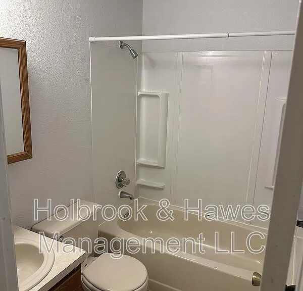 4887 Basswood Dr — Photo 17