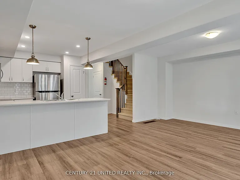 1630 Hetherington Dr #4 — Photo 16