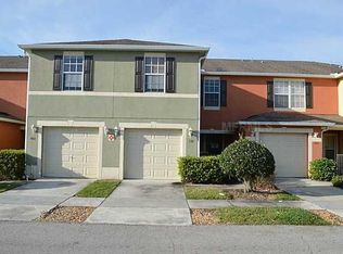 556 Cresting Oak Cir, Orlando, FL 32824