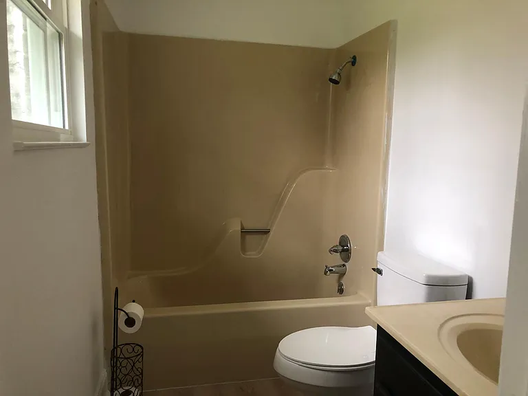 1225 York Rd NE — Photo 18