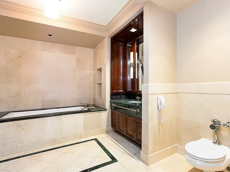 55 Wall St #606 — Photo 11