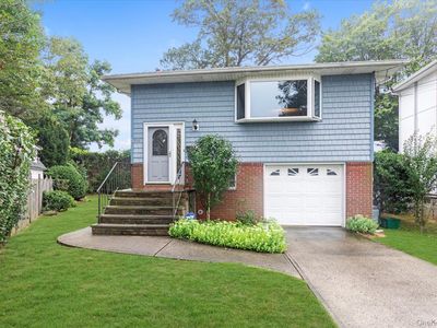 1910 Adair Place, Merrick, NY, 11566