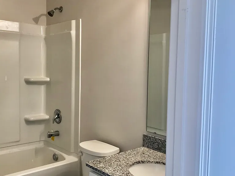 3914 Bellingham Ct — Photo 9
