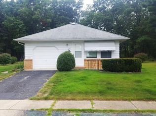 1549 Mount Everest Ln, Toms River, NJ 08753
