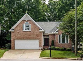 3304 Glade Spring Ct, Raleigh, NC 27612