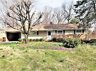 708 Leawood Dr, Greensboro, NC 27410