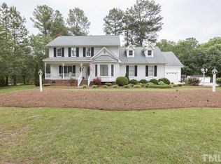 2021 Pine Bark Ln, Clayton, NC 27520