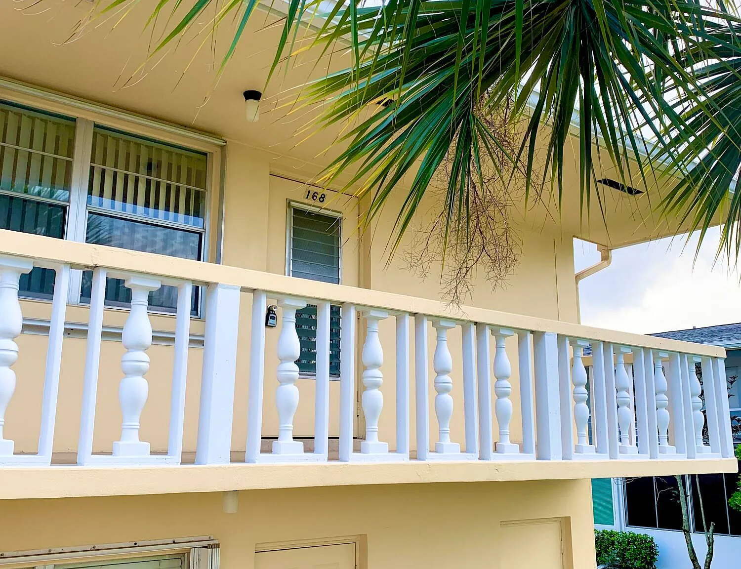 2 bed, 1.5 bath, 798 sqft, $1,475 — Photo 2