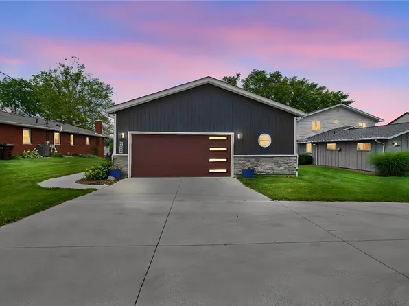 1300 E Choctaw Dr, London, OH 43140