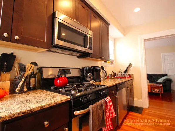 29 Montcalm Ave, Brighton, MA