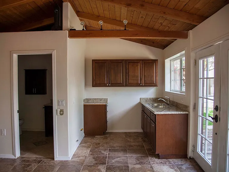 4982 Wildwood Dr — Photo 15