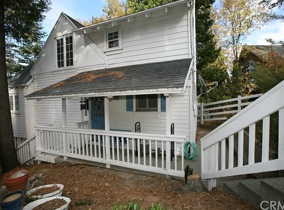 2nd image of 28856 Cedar Dr