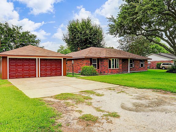 4th image of 2117 Whatley Dr