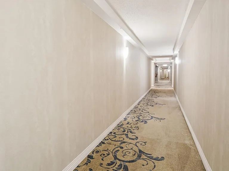 5809 Nicholson Ln #514 — Photo 38